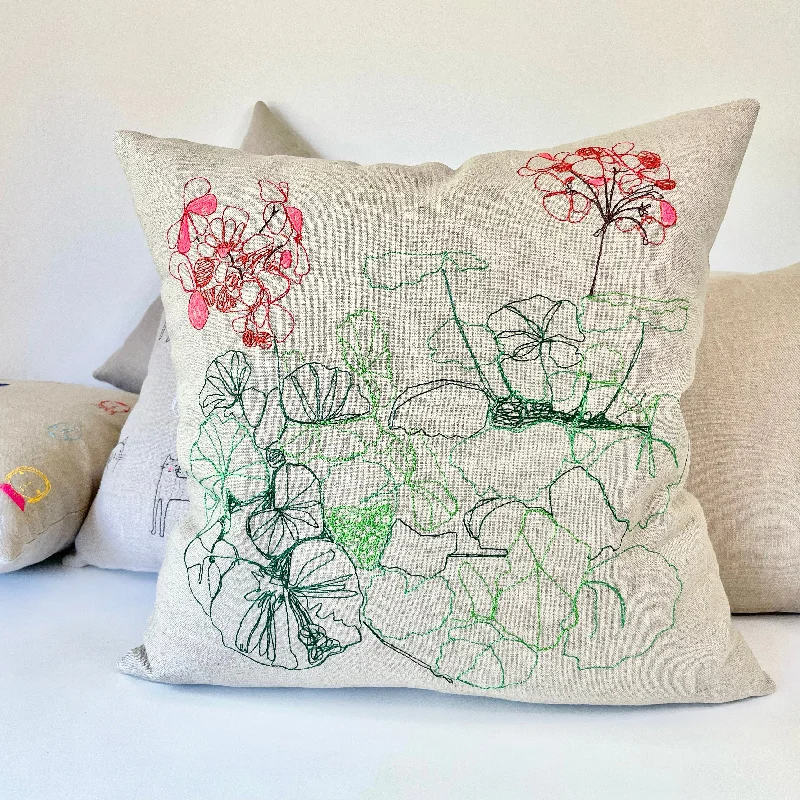 Travel Pillows for Long JourneysSilk Pillows for Smooth Skin and HairGeraniums Pillow Travel Pillows for Long JourneysSilk Pillows for Smooth Skin and HairGeraniums Pillow