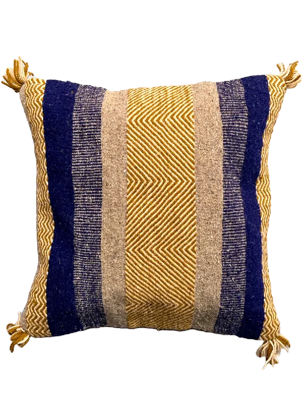 Travel Pillows for Long JourneysSoft and Fluffy Pillows for Bedroom ComfortAnzal's Flatweave x Zanafi Pillow - Beige/Blue Travel Pillows for Long JourneysSoft and Fluffy Pillows for Bedroom ComfortAnzal's Flatweave x Zanafi Pillow - Beige/Blue