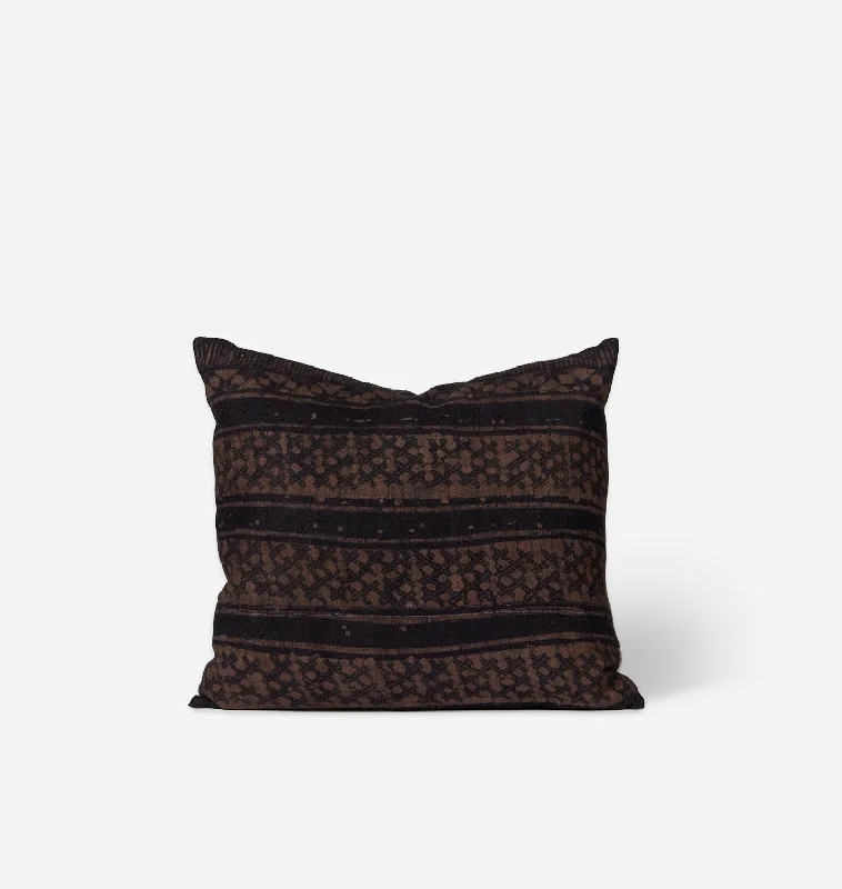 Round Pillows for Boho-Style InteriorsKids Pillows with Fun DesignsAmmer Vintage Pillow 19" x 21"