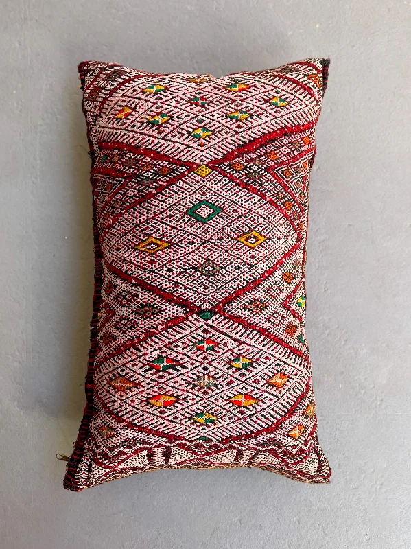 Hypoallergenic Pillows for Allergy SufferersSilk Pillows for Smooth Skin and HairAin Leuh Lumbar Pillow - Triple Spider Hypoallergenic Pillows for Allergy SufferersSilk Pillows for Smooth Skin and HairAin Leuh Lumbar Pillow - Triple Spider