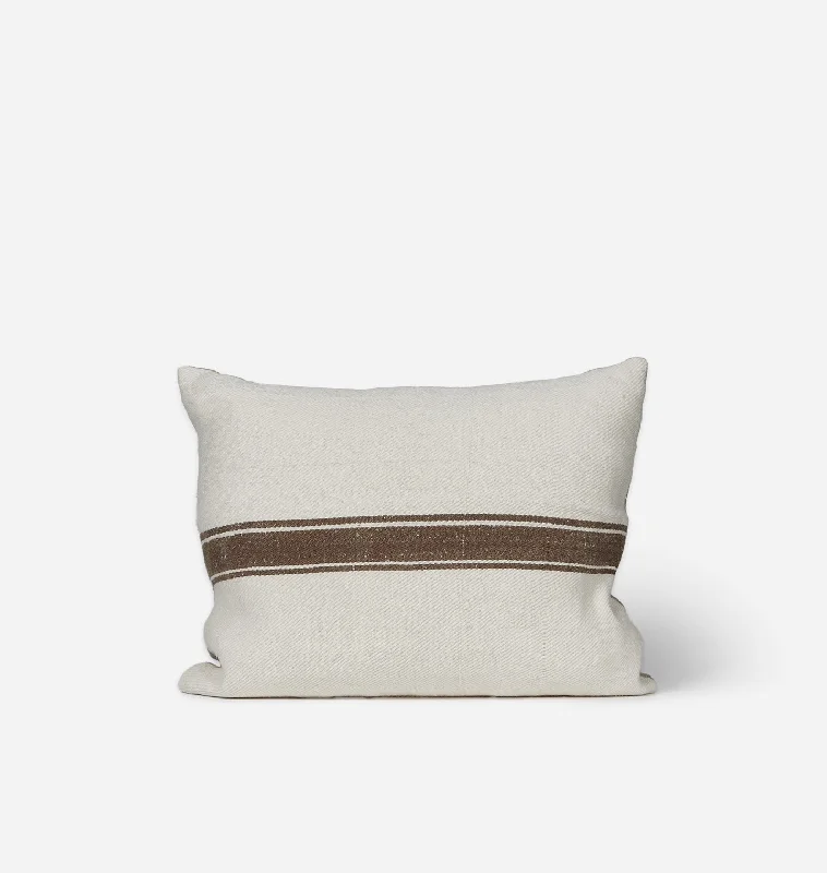 Firm Pillows for Side SleepersRound Pillows for Boho-Style InteriorsTom Vintage Pillow 18" x 22" Firm Pillows for Side SleepersRound Pillows for Boho-Style InteriorsTom Vintage Pillow 18" x 22"