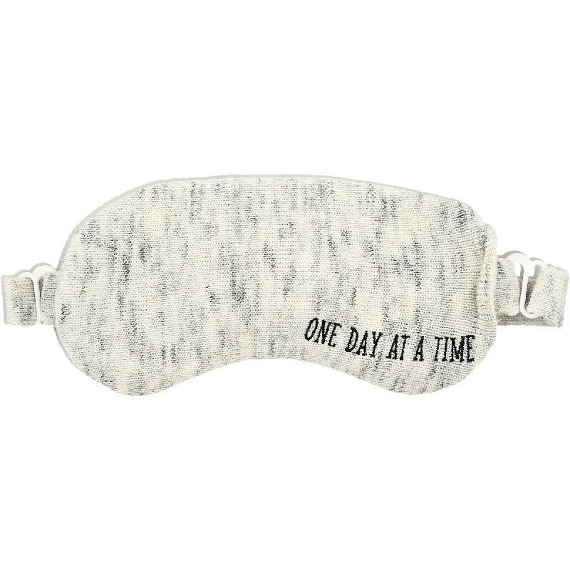 Travel Pillows for Long JourneysAdjustable Pillows for Customized ComfortOne Day Knitted Eye Pillow Hot or Cold Gel Compress Travel Pillows for Long JourneysAdjustable Pillows for Customized ComfortOne Day Knitted Eye Pillow Hot or Cold Gel Compress