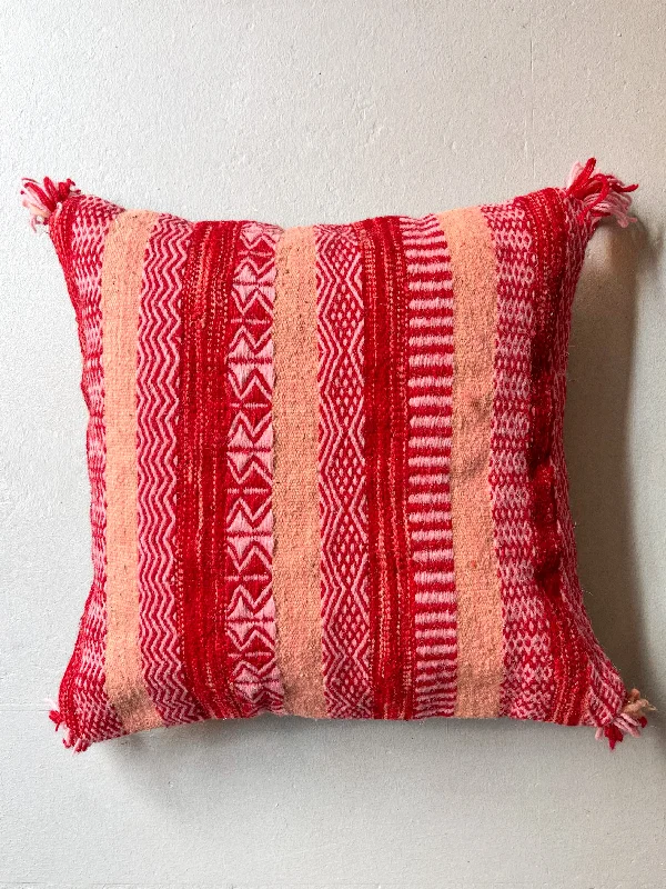 Cotton Pillows for Natural ComfortDecorative Pillows for Living Room MakeoverAnzal's Flatweave x Zanafi Pillow - Pink Cotton Pillows for Natural ComfortDecorative Pillows for Living Room MakeoverAnzal's Flatweave x Zanafi Pillow - Pink