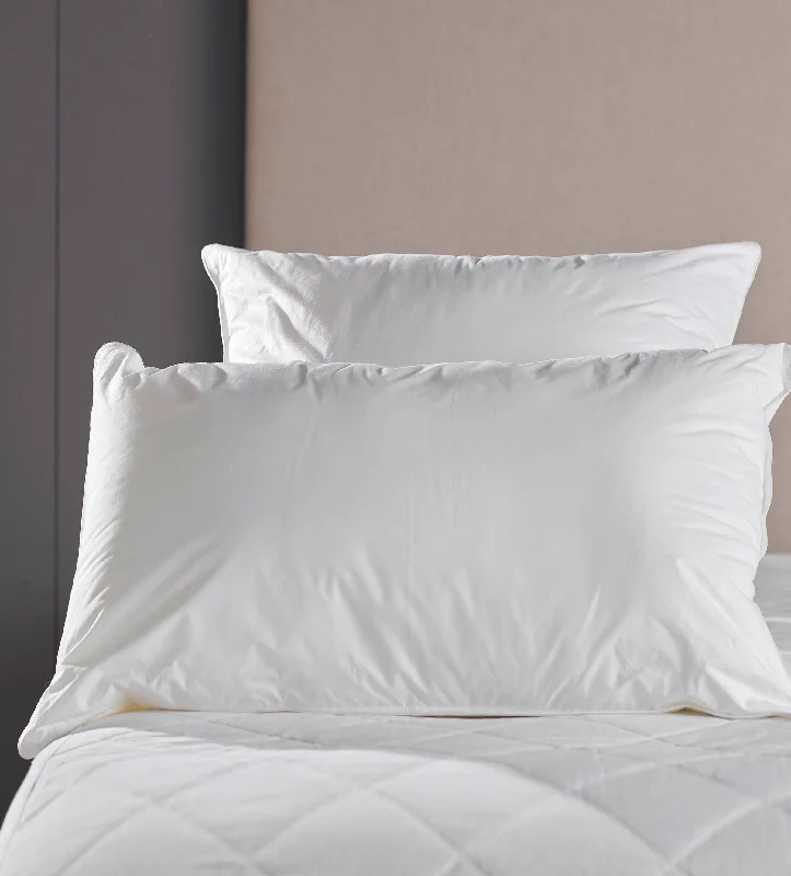 Plush Pillows for a Cozy BedTravel Pillows for Long JourneysOur Bottle Bedding Pillow Plush Pillows for a Cozy BedTravel Pillows for Long JourneysOur Bottle Bedding Pillow