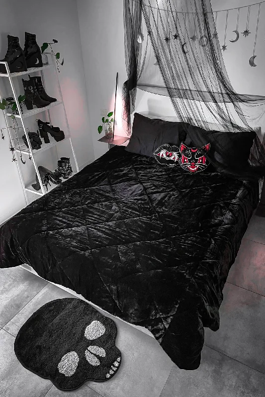 Goose down comforters known for their superior quality and insulationCotton - filled comforters for a breathable and natural sleep experienceJet Velvet Comforter Goose down comforters known for their superior quality and insulationCotton - filled comforters for a breathable and natural sleep experienceJet Velvet Comforter