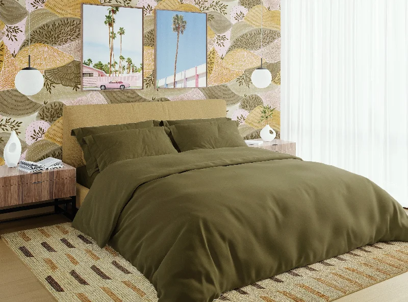 Polyester - Cotton Blend Sheets for Durability and ComfortJersey Knit Sheet Set in Forest Green Polyester - Cotton Blend Sheets for Durability and ComfortJersey Knit Sheet Set in Forest Green