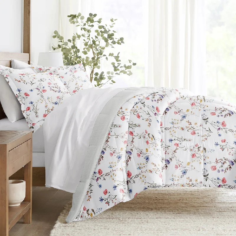 Duck down comforters with a softer feel and good warmth retentionMeadow Floral Reversible Down-Alternative Comforter Set Duck down comforters with a softer feel and good warmth retentionMeadow Floral Reversible Down-Alternative Comforter Set