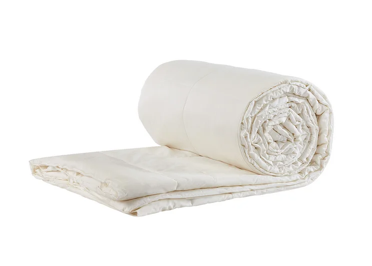 Wool - filled comforters with natural moisture - wicking and temperature - regulating featuresSleep & Beyond myComforter® Wool - filled comforters with natural moisture - wicking and temperature - regulating featuresSleep & Beyond myComforter®