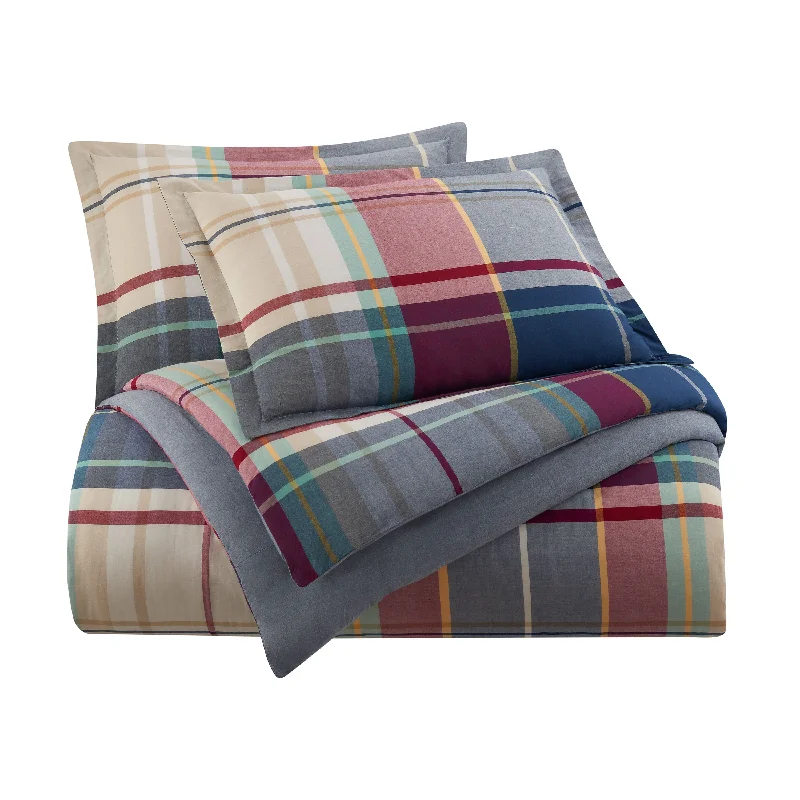 Down - filled comforters for supreme warmth and lightnessSouthern Tide Raleigh Comforter Set Down - filled comforters for supreme warmth and lightnessSouthern Tide Raleigh Comforter Set