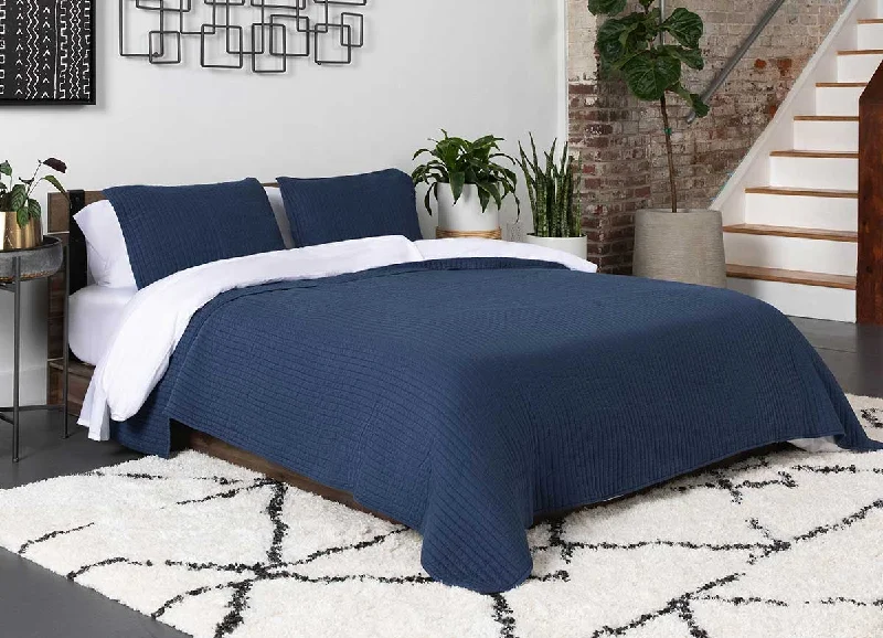 Queen - size comforters for standard queen - sized mattressesArctic Aire•MAX Washed Quilt Set Queen - size comforters for standard queen - sized mattressesArctic Aire•MAX Washed Quilt Set