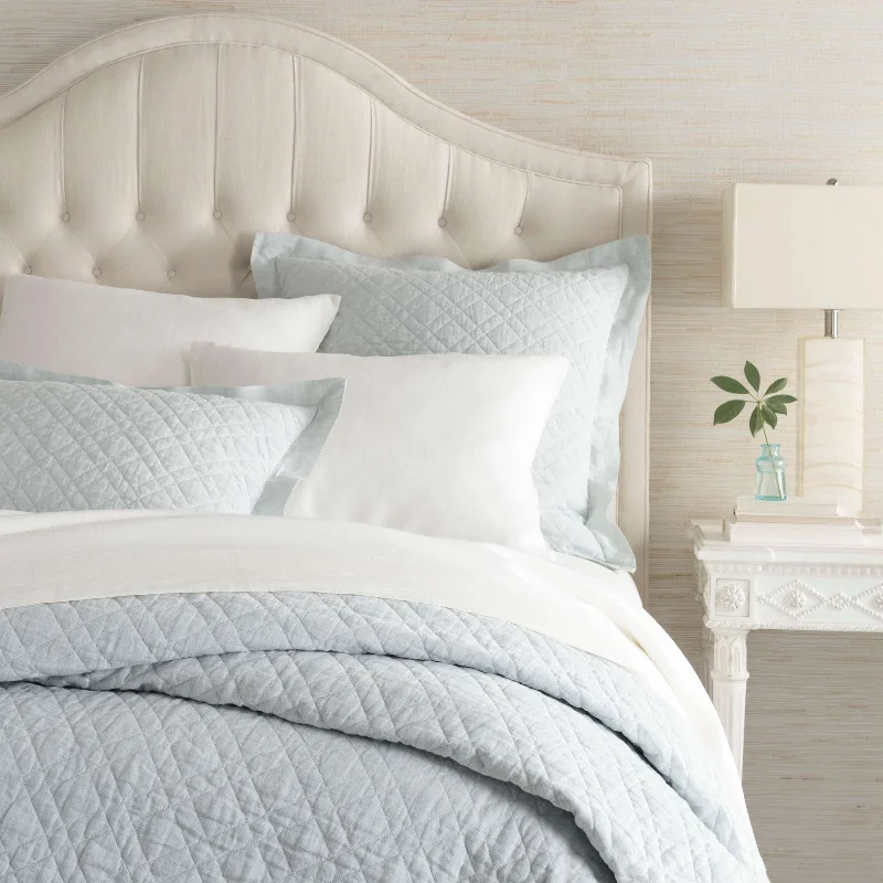 Dry - clean - only duvet covers with high - end materials and delicate designsPine Cone Hill Washed Linen Sky Quilt Dry - clean - only duvet covers with high - end materials and delicate designsPine Cone Hill Washed Linen Sky Quilt