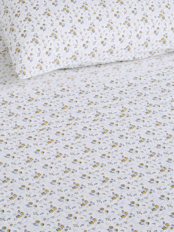 Hypoallergenic Silk Sheets for Sensitive Sleepers100% Linen Flat Sheet in Summer Floral