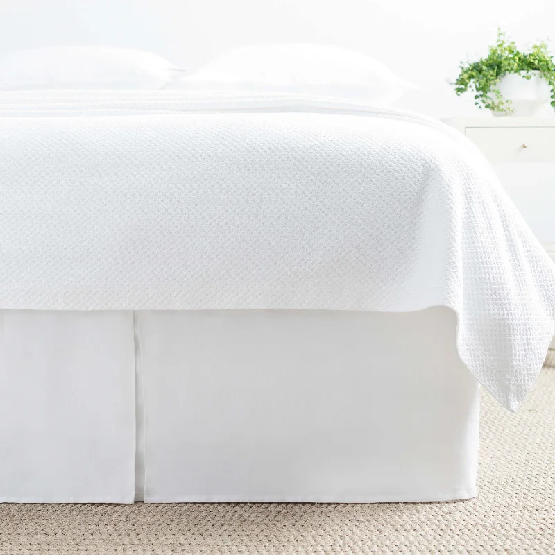 Bed skirts with a child - friendly printPine Cone Hill Lush Linen White Bed Skirt