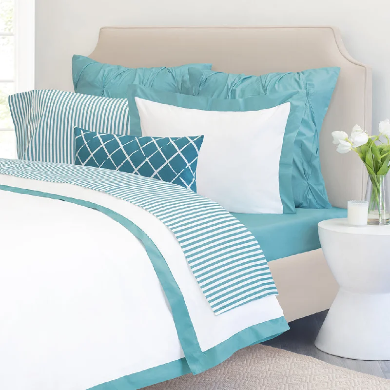 Allergy - friendly duvet covers for bedrooms with sensitive air qualityTurquoise Linden Border Duvet Cover Allergy - friendly duvet covers for bedrooms with sensitive air qualityTurquoise Linden Border Duvet Cover