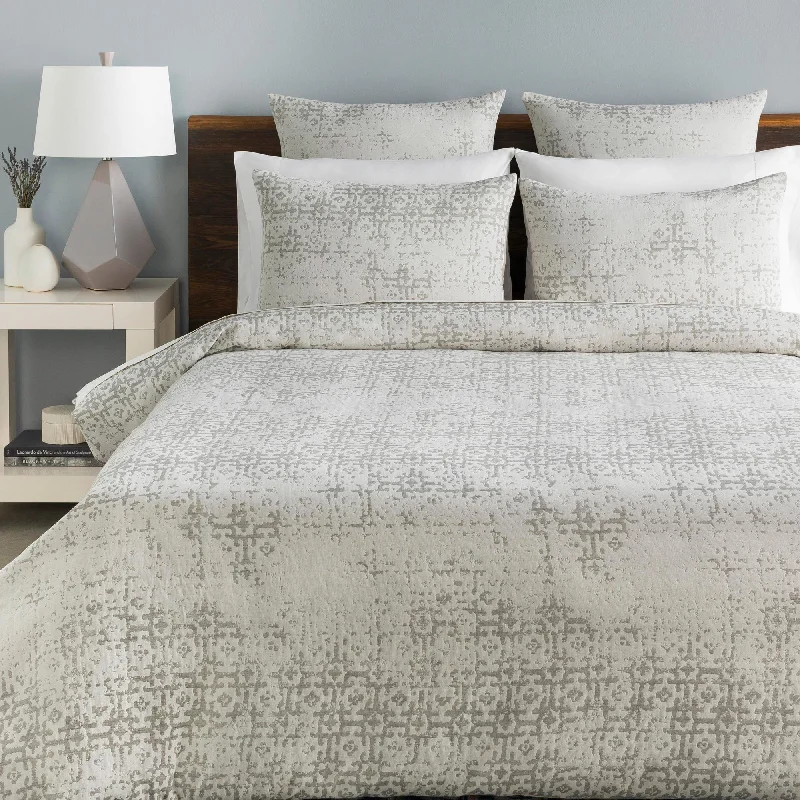 Cotton - filled comforters for a breathable and natural sleep experienceAbstraction 3 Piece Duvet Set Cotton - filled comforters for a breathable and natural sleep experienceAbstraction 3 Piece Duvet Set