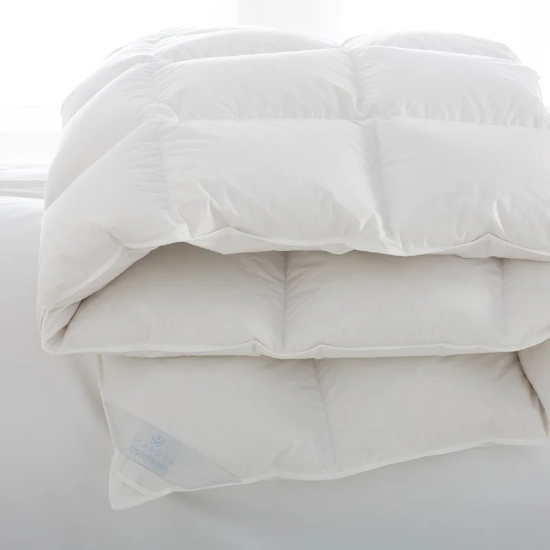 Bamboo - fiber - filled comforters with antibacterial and breathable qualitiesCopenhagen Down Comforter Bamboo - fiber - filled comforters with antibacterial and breathable qualitiesCopenhagen Down Comforter