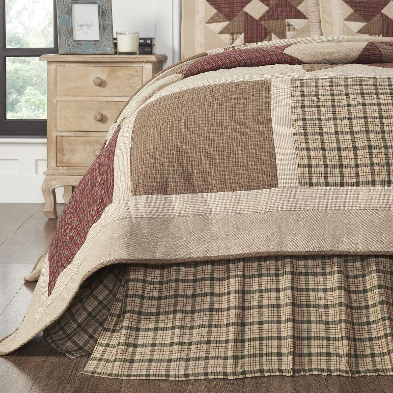 Bed skirts with a child - friendly printCider Mill Queen Bed Skirt 60x80x16 VHC Brands Bed skirts with a child - friendly printCider Mill Queen Bed Skirt 60x80x16 VHC Brands