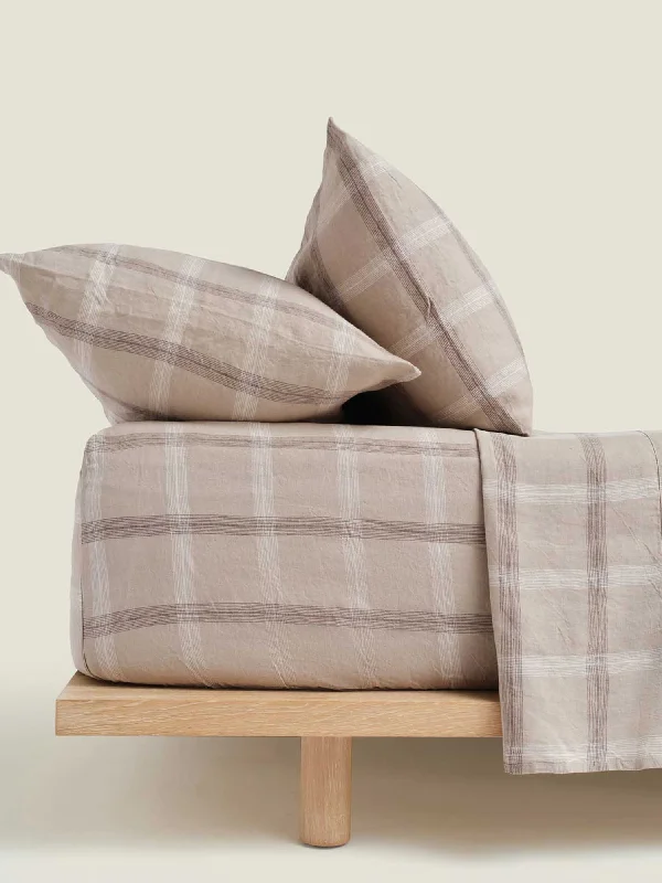 Organic Flannel Sheets for a Natural and Warm Sleep100% Linen Fitted Sheet in Natural Plaid Organic Flannel Sheets for a Natural and Warm Sleep100% Linen Fitted Sheet in Natural Plaid