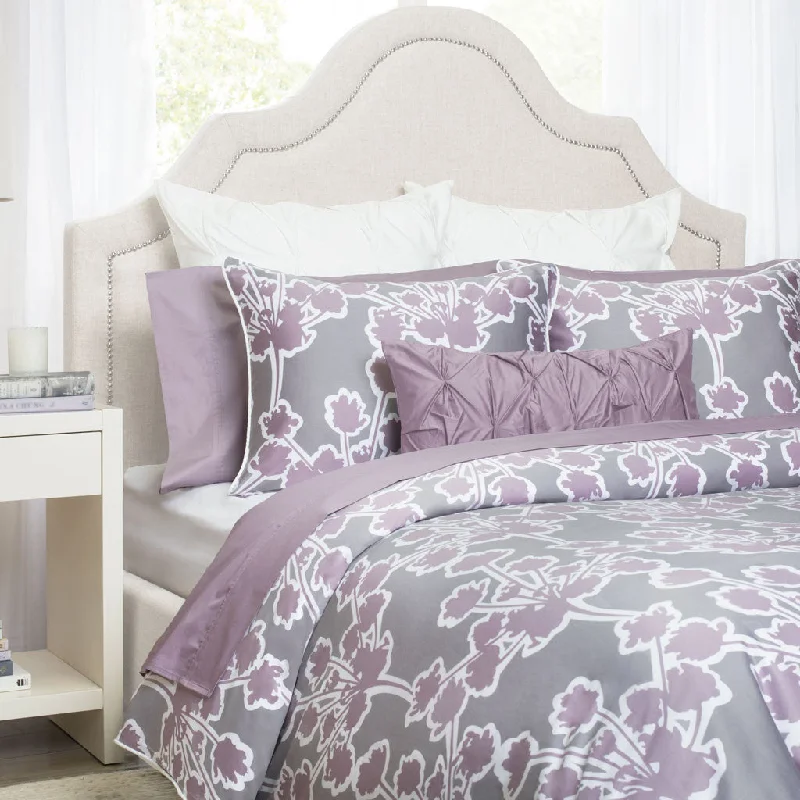Expensive duvet covers with premium materials and artisanal craftsmanshipLilac Ashbury Duvet Cover Expensive duvet covers with premium materials and artisanal craftsmanshipLilac Ashbury Duvet Cover