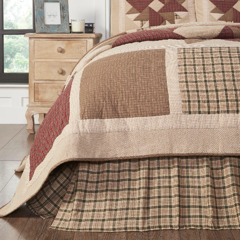 Linen bed skirts for a natural and rustic feelCider Mill King Bed Skirt 78x80x16 VHC Brands Linen bed skirts for a natural and rustic feelCider Mill King Bed Skirt 78x80x16 VHC Brands
