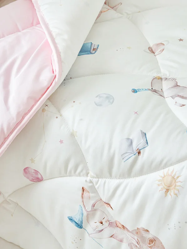 Wool - filled comforters with natural moisture - wicking and temperature - regulating featuresDream Space Baby Cotton All Season Comforter Wool - filled comforters with natural moisture - wicking and temperature - regulating featuresDream Space Baby Cotton All Season Comforter