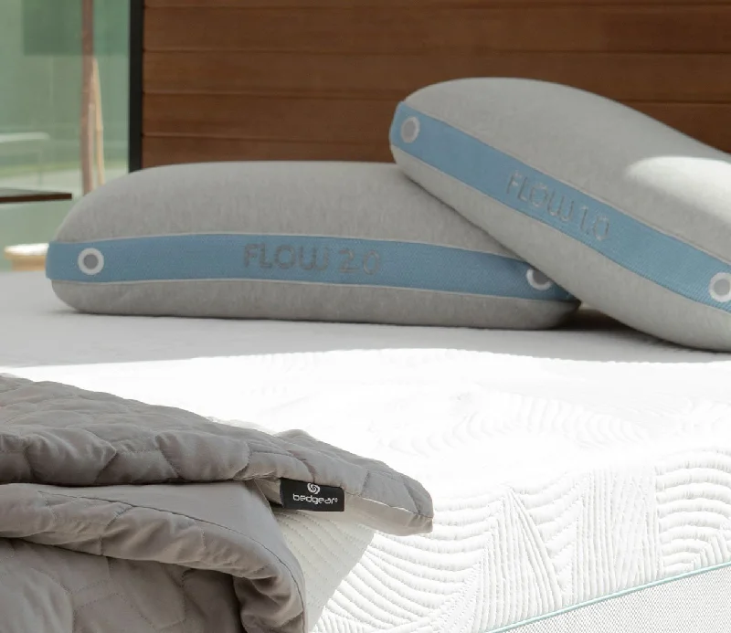 Cooling Pillows for Hot SleepersBedgear Flow Dual-Sided Performance Pillow