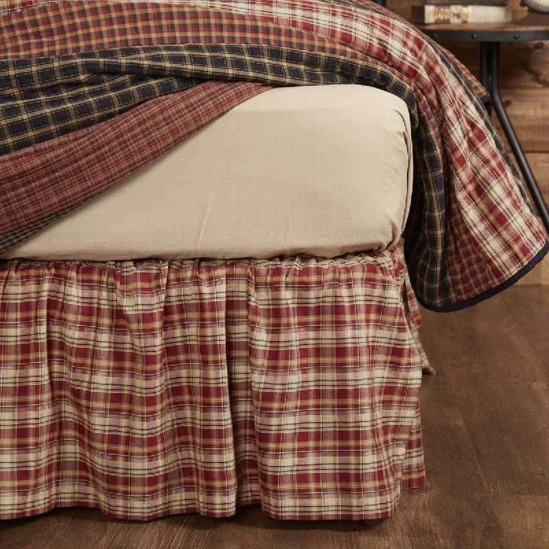 Linen bed skirts for a natural and rustic feelBeckham Plaid Bed Skirts Rust, Khaki, Soft Black VHC Brands Linen bed skirts for a natural and rustic feelBeckham Plaid Bed Skirts Rust, Khaki, Soft Black VHC Brands