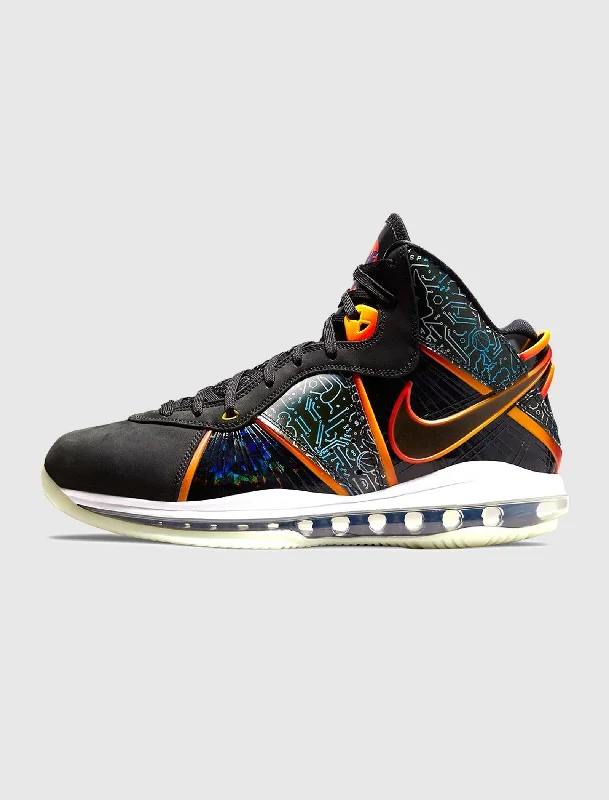 LEBRON 8 