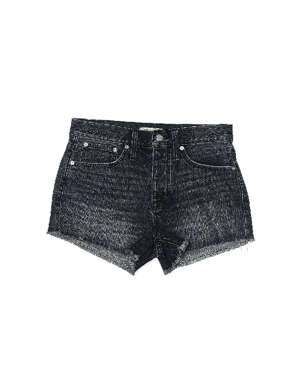 Mid-Rise Denim Shorts in Light Wash