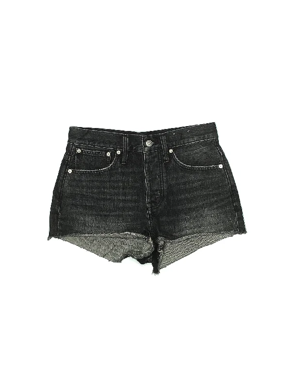 Mid-Rise Denim Shorts in Medium Wash