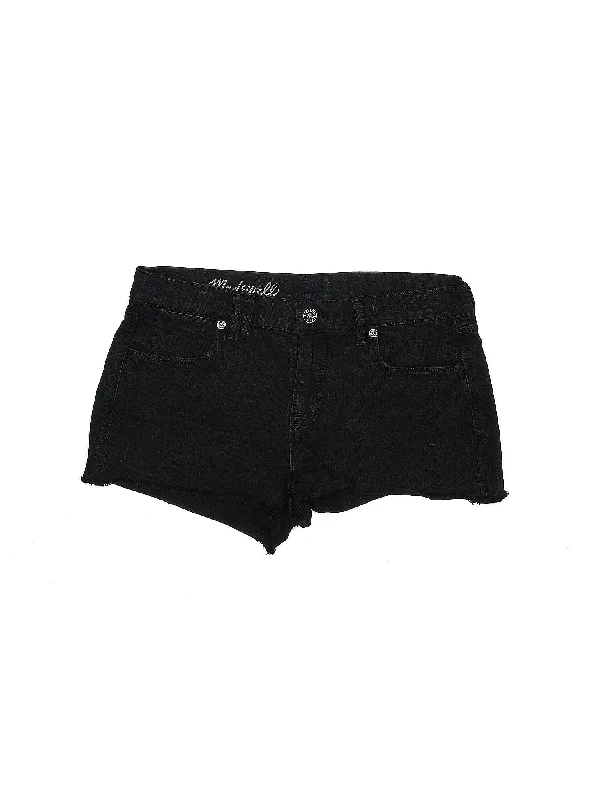 Mid-Rise Denim Shorts in Medium Wash