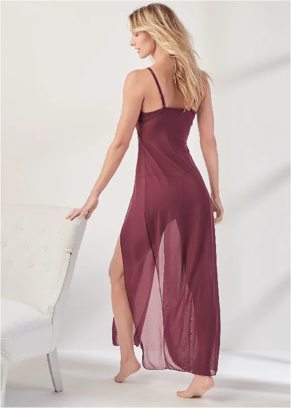 Lace detail gown set - Burgundy