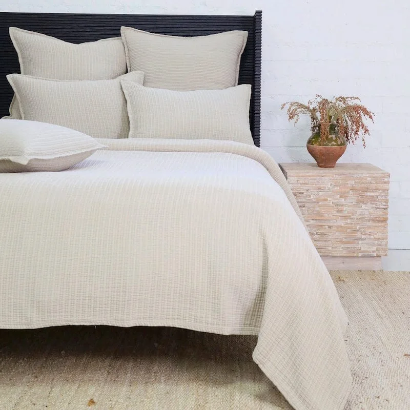 Fleece blankets for a cozy and plush textureCashmere blankets for ultimate softness and luxuryChatham Natural Matelasse Coverlet by Pom Pom at Home Fleece blankets for a cozy and plush textureCashmere blankets for ultimate softness and luxuryChatham Natural Matelasse Coverlet by Pom Pom at Home