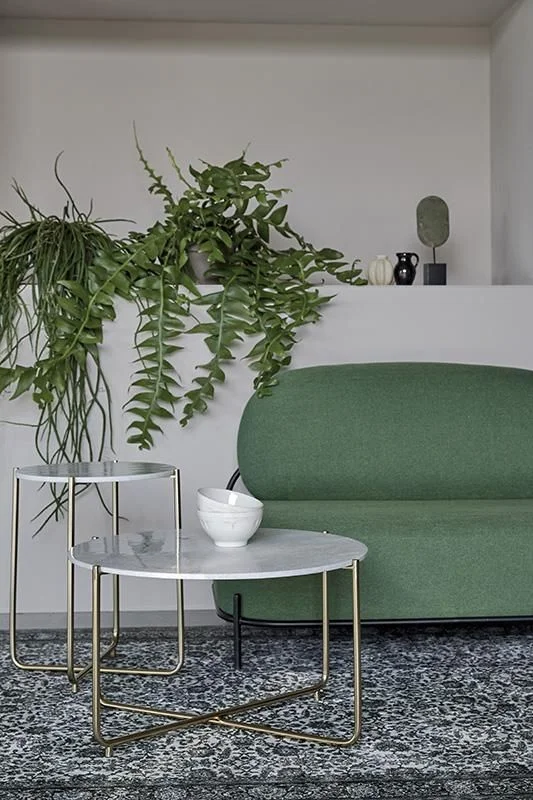 Chenille blankets with a thick and fuzzy textureLinen blankets with a rustic and textured lookTimpa White Marble Coffee Table Chenille blankets with a thick and fuzzy textureLinen blankets with a rustic and textured lookTimpa White Marble Coffee Table