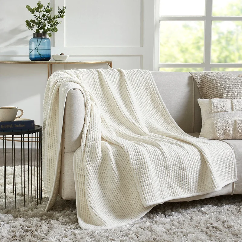 Alpaca wool blankets for a hypoallergenic and warm optionFleece blankets for a cozy and plush textureDakota Popcorn Throw Blanket Alpaca wool blankets for a hypoallergenic and warm optionFleece blankets for a cozy and plush textureDakota Popcorn Throw Blanket