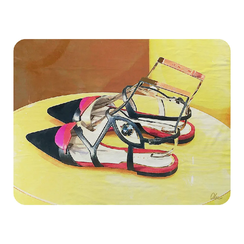 Recycled polyester blankets for an eco - conscious optionLinen blankets with a rustic and textured lookPointy Shoes (Blanket) Recycled polyester blankets for an eco - conscious optionLinen blankets with a rustic and textured lookPointy Shoes (Blanket)
