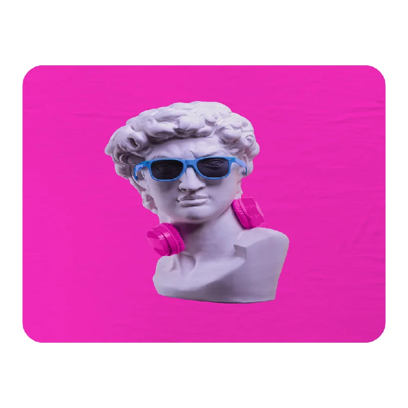 Alpaca wool blankets for a hypoallergenic and warm optionWool blankets with natural warmth and insulationPlaster statue of David's head in blue sunglasses (Blanket) Alpaca wool blankets for a hypoallergenic and warm optionWool blankets with natural warmth and insulationPlaster statue of David's head in blue sunglasses (Blanket)