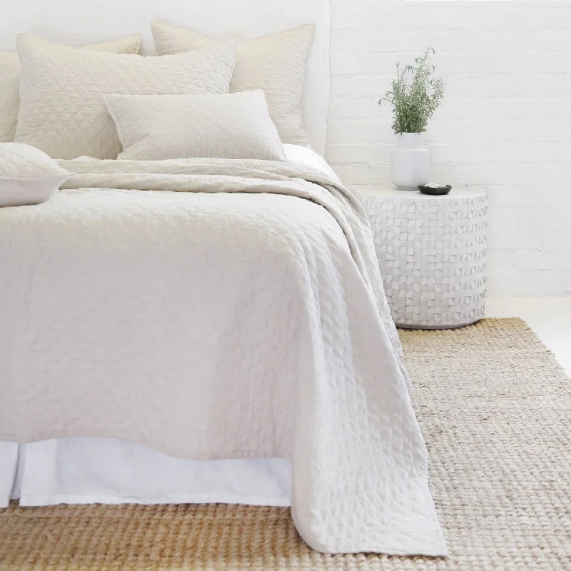 Silk blankets with a smooth and elegant touchMicrofiber blankets that are durable and easy to care forHampton Flax Coverlet by Pom Pom at Home Silk blankets with a smooth and elegant touchMicrofiber blankets that are durable and easy to care forHampton Flax Coverlet by Pom Pom at Home