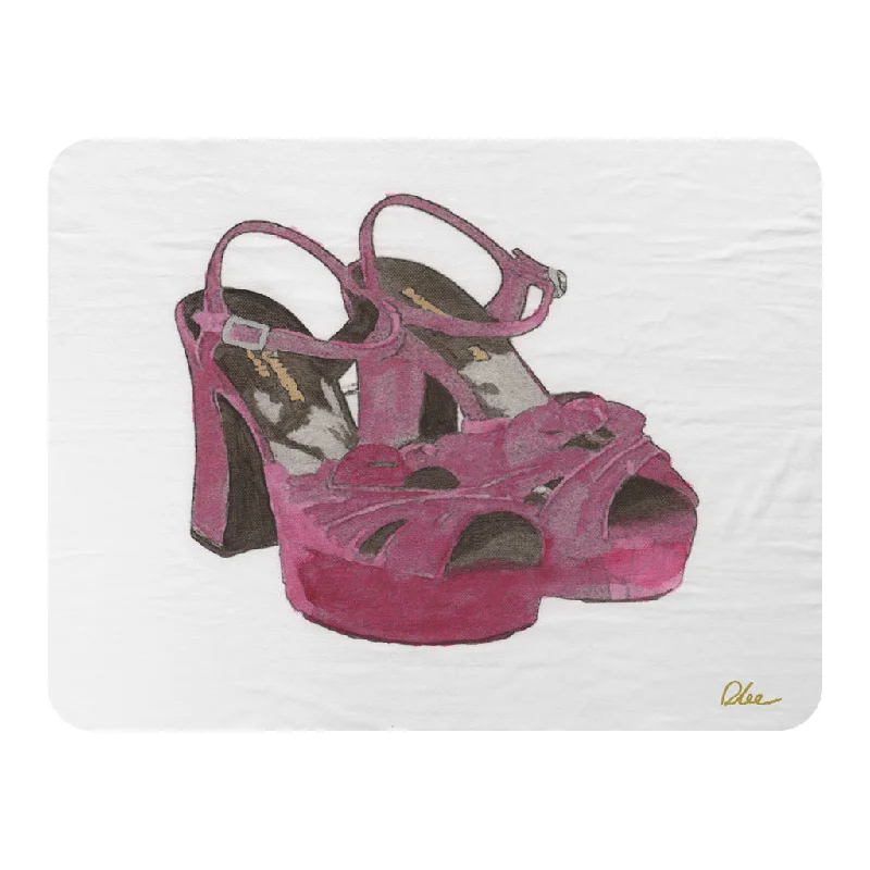 Microfiber blankets that are durable and easy to care forFleece blankets for a cozy and plush texturePurple High Heels (Blanket) Microfiber blankets that are durable and easy to care forFleece blankets for a cozy and plush texturePurple High Heels (Blanket)