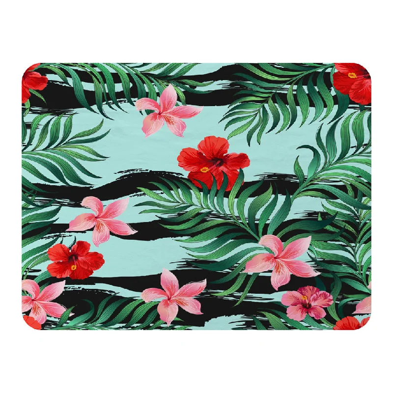 Queen - size blankets for standard - sized bedsMicrofiber blankets that are durable and easy to care forRed & Pink Tropical Plants (Blanket)
