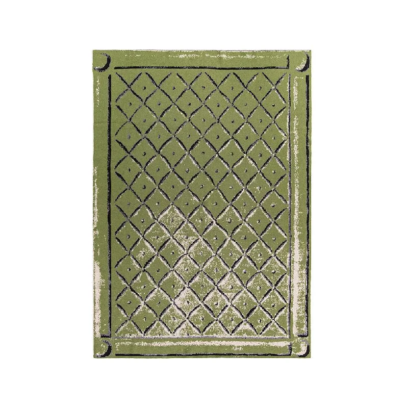 Acrylic blankets for a soft and affordable alternativeFleece blankets for a cozy and plush textureBerard Green Cashmere Blankets by Saved NY