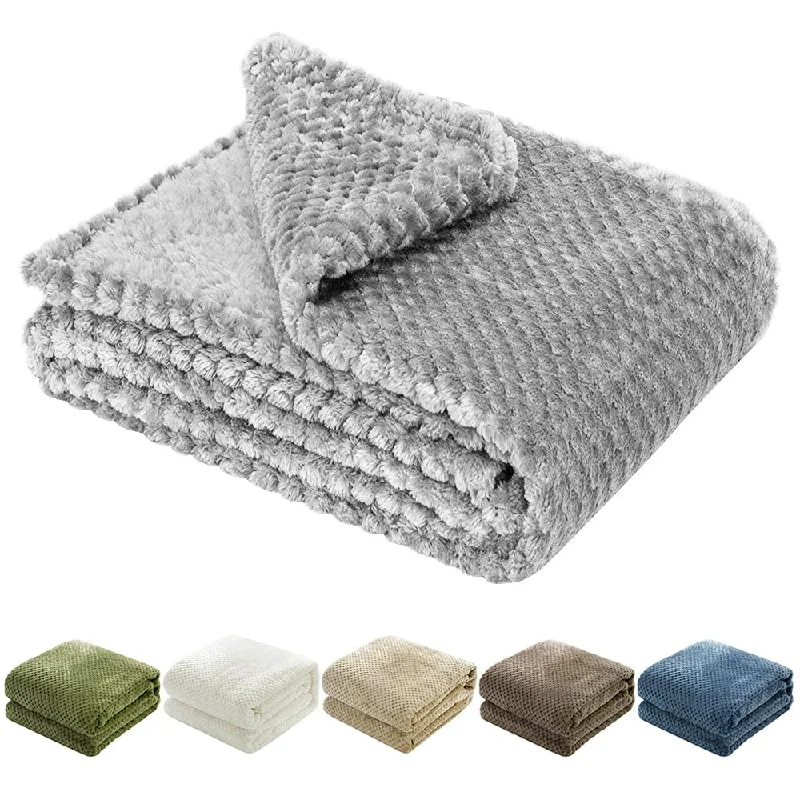 Fleece blankets for a cozy and plush textureCotton blankets for breathability and a lightweight feelSoft Fleece Blanket Warm Throw Swaddle Blanket Waffle Textured 300GSM