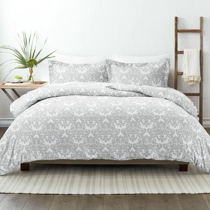 Synthetic fiber blend blankets for a budget - friendly choiceRayon from bamboo blankets for a silky and breathable feel3pc Twin/TwinXL Damask Duvet Cover Wrinkle Free Light Grey