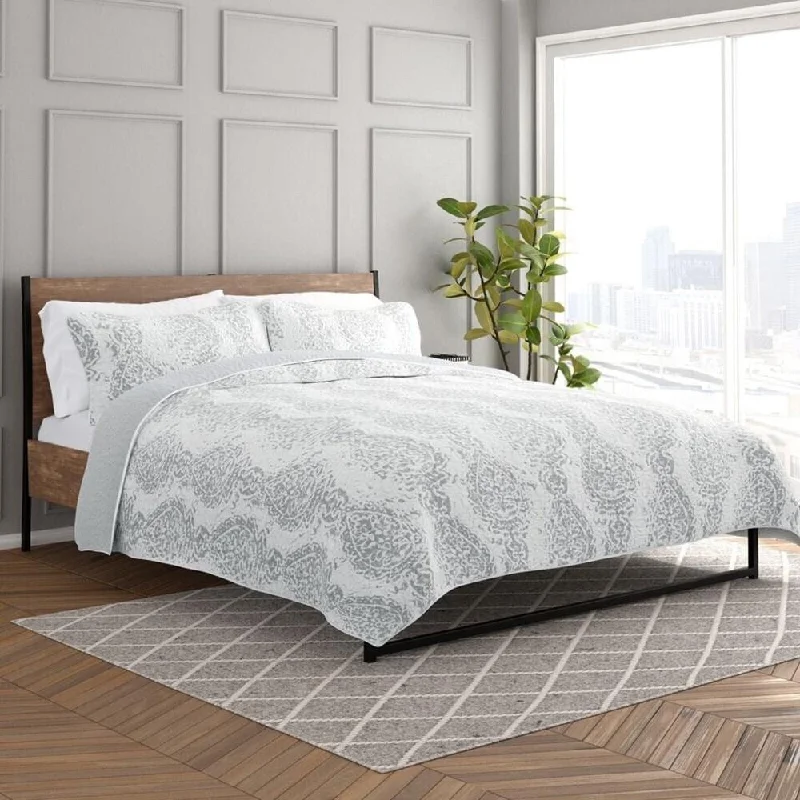 Recycled polyester blankets for an eco - conscious optionCashmere blankets for ultimate softness and luxury3pc Twin/TwinXL Quilted Coverlet Set Reversible Damask Light Grey Recycled polyester blankets for an eco - conscious optionCashmere blankets for ultimate softness and luxury3pc Twin/TwinXL Quilted Coverlet Set Reversible Damask Light Grey