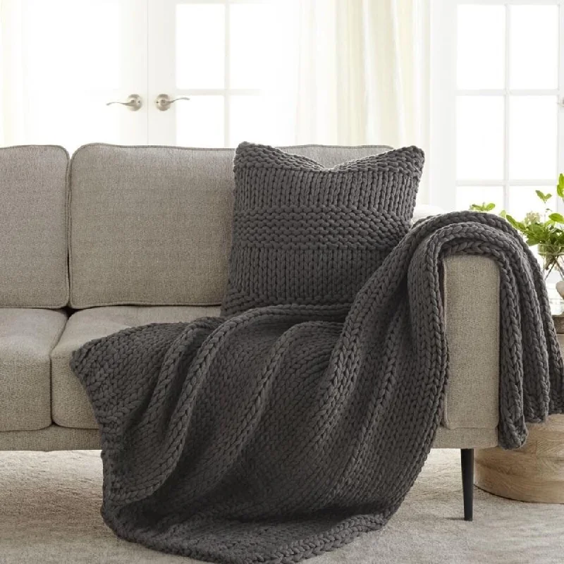 Recycled polyester blankets for an eco - conscious optionLinen blankets with a rustic and textured look47" x 59" Chunky Throw Blanket and Decor Pillow Bundle Grey Recycled polyester blankets for an eco - conscious optionLinen blankets with a rustic and textured look47" x 59" Chunky Throw Blanket and Decor Pillow Bundle Grey