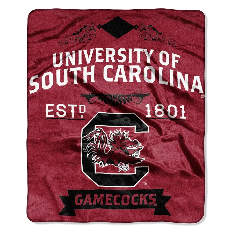 Acrylic blankets for a soft and affordable alternativeFleece blankets for a cozy and plush textureCOL 704 South Carolina Label Raschel Throw Acrylic blankets for a soft and affordable alternativeFleece blankets for a cozy and plush textureCOL 704 South Carolina Label Raschel Throw