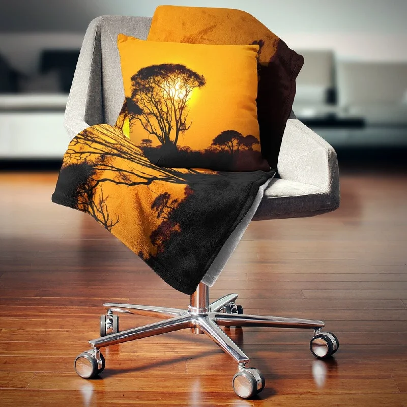 Bamboo fiber blankets with natural antibacterial propertiesMicrofiber blankets that are durable and easy to care forDesignart 'Beautiful African Sunset in Savannah' African Landscape Fleece Throw Blanket Bamboo fiber blankets with natural antibacterial propertiesMicrofiber blankets that are durable and easy to care forDesignart 'Beautiful African Sunset in Savannah' African Landscape Fleece Throw Blanket
