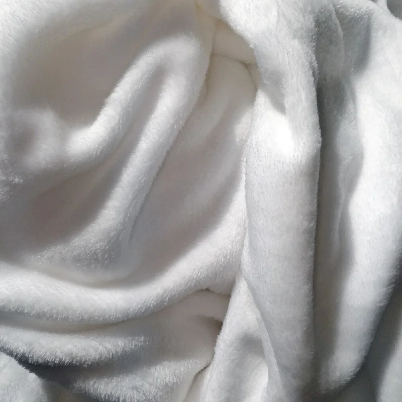 Bamboo fiber blankets with natural antibacterial propertiesFleece blankets for a cozy and plush textureDesignart 'Blue Light Fractal Flower' Floral Throw Blanket Bamboo fiber blankets with natural antibacterial propertiesFleece blankets for a cozy and plush textureDesignart 'Blue Light Fractal Flower' Floral Throw Blanket