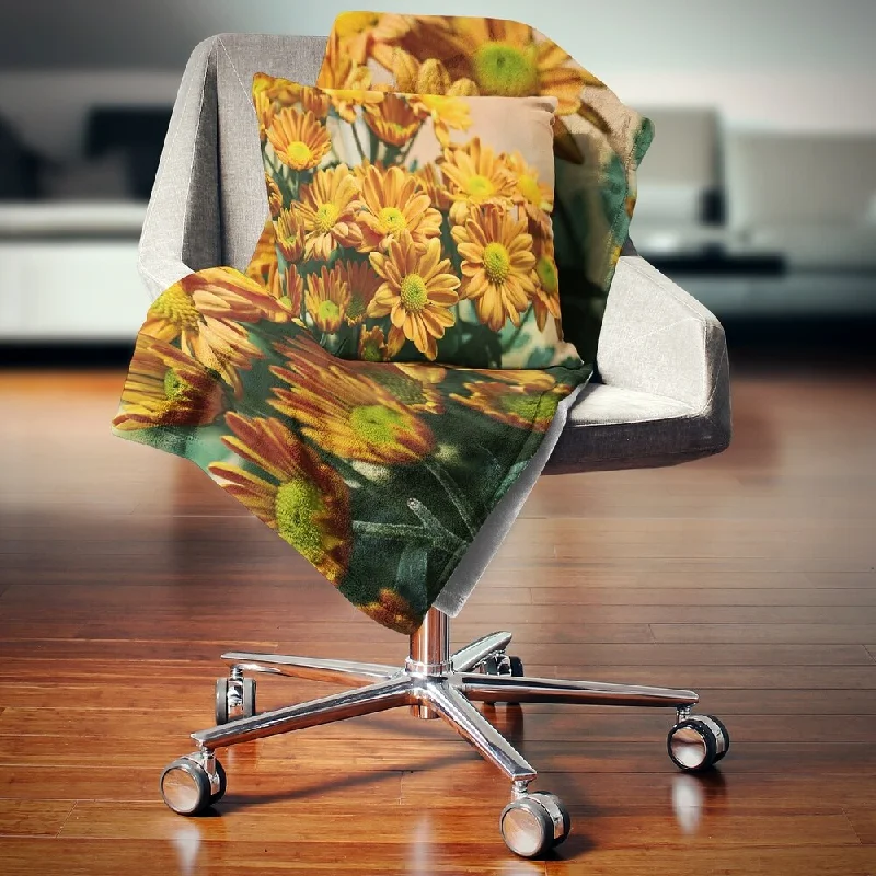 Cashmere blankets for ultimate softness and luxuryMicrofiber blankets that are durable and easy to care forDesignart 'Bright Yellow Flowers in Garden' Floral Throw Blanket Cashmere blankets for ultimate softness and luxuryMicrofiber blankets that are durable and easy to care forDesignart 'Bright Yellow Flowers in Garden' Floral Throw Blanket