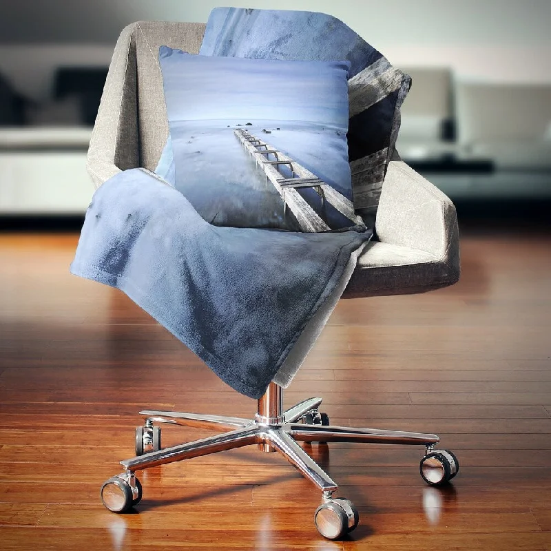 Bamboo fiber blankets with natural antibacterial propertiesBamboo fiber blankets with natural antibacterial propertiesDesignart 'Dark Blue Sky and Large Pier' Seascape Throw Blanket Bamboo fiber blankets with natural antibacterial propertiesBamboo fiber blankets with natural antibacterial propertiesDesignart 'Dark Blue Sky and Large Pier' Seascape Throw Blanket